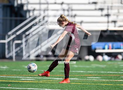 Thumbnail 1 in Portsmouth vs. Timberlane (NHIAA Division1 State FInal) photogallery.
