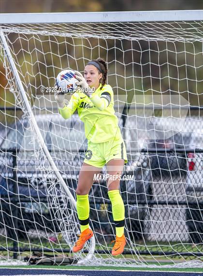 Thumbnail 2 in Portsmouth vs. Timberlane (NHIAA Division1 State FInal) photogallery.