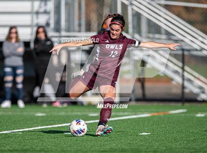 Thumbnail 3 in Portsmouth vs. Timberlane (NHIAA Division1 State FInal) photogallery.