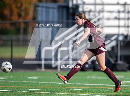 Thumbnail 3 in Portsmouth vs. Timberlane (NHIAA Division1 State FInal) photogallery.