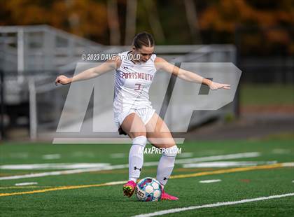 Thumbnail 2 in Portsmouth vs. Timberlane (NHIAA Division1 State FInal) photogallery.