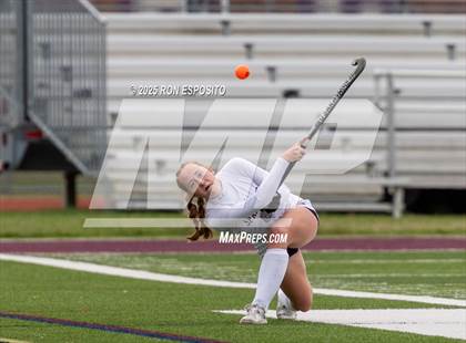 Thumbnail 2 in Garden City vs Burnt Hills-Ballston Lake (NYSPHSAA Class B Semifinal) photogallery.