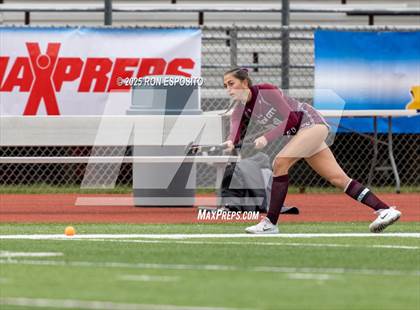 Thumbnail 2 in Garden City vs Burnt Hills-Ballston Lake (NYSPHSAA Class B Semifinal) photogallery.