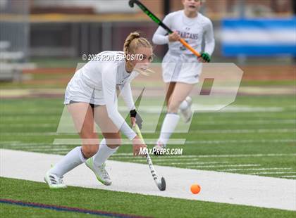 Thumbnail 3 in Garden City vs Burnt Hills-Ballston Lake (NYSPHSAA Class B Semifinal) photogallery.