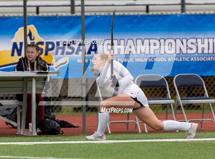 Thumbnail 2 in Garden City vs Burnt Hills-Ballston Lake (NYSPHSAA Class B Semifinal) photogallery.