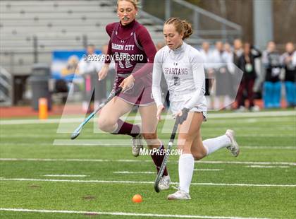 Thumbnail 3 in Garden City vs Burnt Hills-Ballston Lake (NYSPHSAA Class B Semifinal) photogallery.