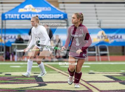 Thumbnail 2 in Garden City vs Burnt Hills-Ballston Lake (NYSPHSAA Class B Semifinal) photogallery.