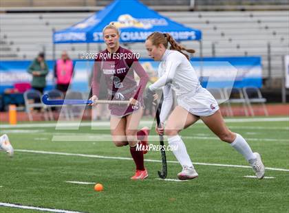 Thumbnail 2 in Garden City vs Burnt Hills-Ballston Lake (NYSPHSAA Class B Semifinal) photogallery.