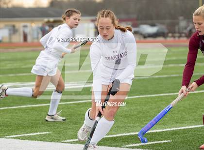 Thumbnail 2 in Garden City vs Burnt Hills-Ballston Lake (NYSPHSAA Class B Semifinal) photogallery.