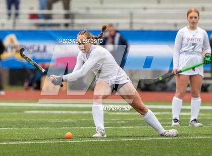 Thumbnail 3 in Garden City vs Burnt Hills-Ballston Lake (NYSPHSAA Class B Semifinal) photogallery.