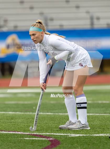 Thumbnail 2 in Garden City vs Burnt Hills-Ballston Lake (NYSPHSAA Class B Semifinal) photogallery.