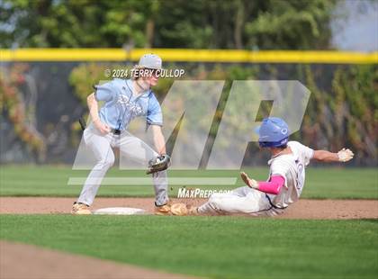 Thumbnail 3 in Panguitch vs. Piute (UHSAA 1A Quarterfinal) photogallery.