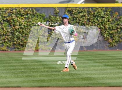 Thumbnail 2 in Panguitch vs. Piute (UHSAA 1A Quarterfinal) photogallery.