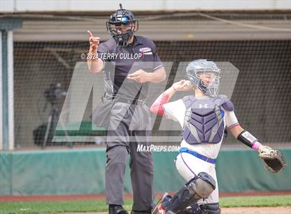 Thumbnail 2 in Panguitch vs. Piute (UHSAA 1A Quarterfinal) photogallery.