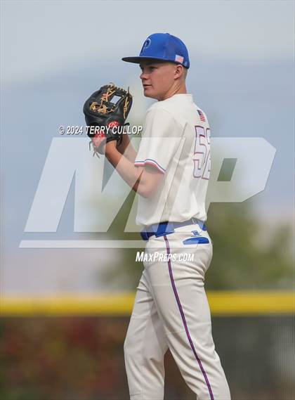 Thumbnail 2 in Panguitch vs. Piute (UHSAA 1A Quarterfinal) photogallery.