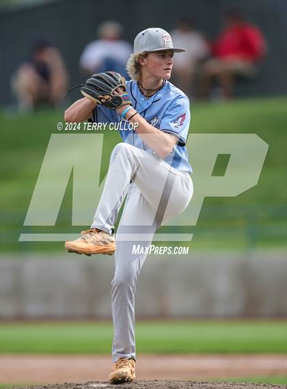 Thumbnail 2 in Panguitch vs. Piute (UHSAA 1A Quarterfinal) photogallery.
