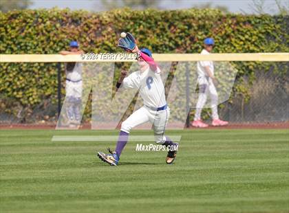 Thumbnail 3 in Panguitch vs. Piute (UHSAA 1A Quarterfinal) photogallery.