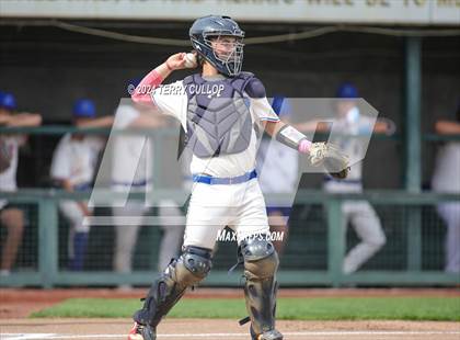 Thumbnail 1 in Panguitch vs. Piute (UHSAA 1A Quarterfinal) photogallery.