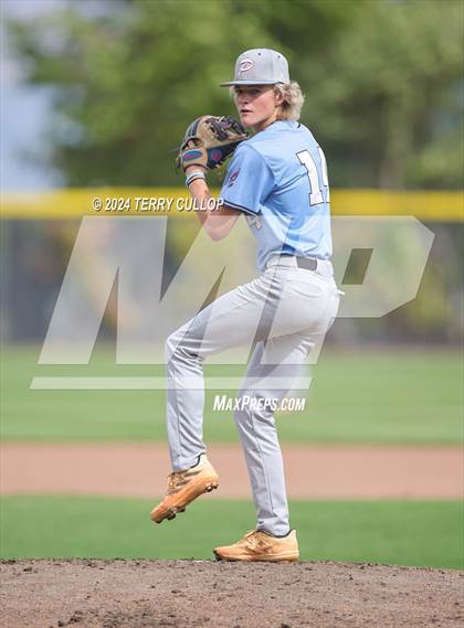 Thumbnail 3 in Panguitch vs. Piute (UHSAA 1A Quarterfinal) photogallery.