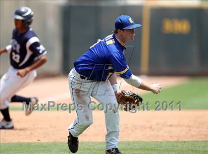 Thumbnail 2 in Brazoswood vs. Klein (UIL 5A State Semifinal) photogallery.