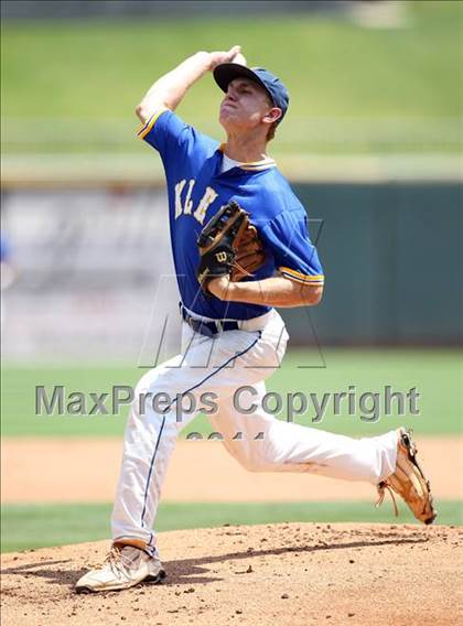 Thumbnail 3 in Brazoswood vs. Klein (UIL 5A State Semifinal) photogallery.