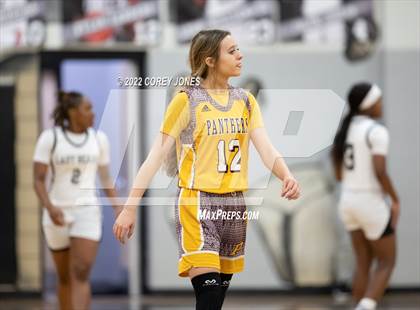 Thumbnail 3 in Perry vs Houston County  photogallery.