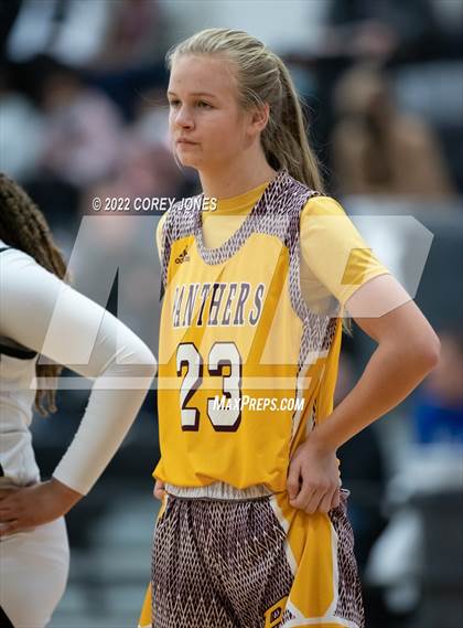 Thumbnail 3 in Perry vs Houston County  photogallery.