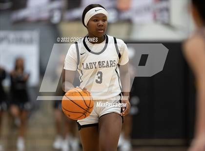 Thumbnail 3 in Perry vs Houston County  photogallery.