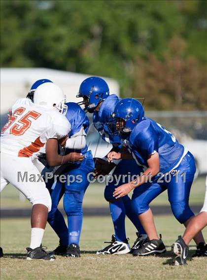 Thumbnail 3 in Channelview vs Dobie (Freshmen B) photogallery.
