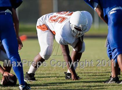 Thumbnail 1 in Channelview vs Dobie (Freshmen B) photogallery.