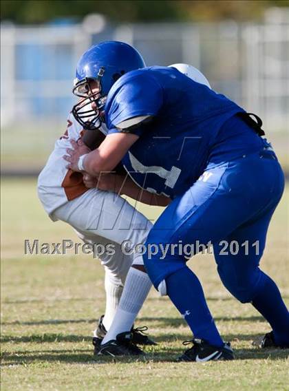 Thumbnail 1 in Channelview vs Dobie (Freshmen B) photogallery.