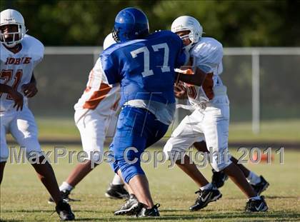 Thumbnail 2 in Channelview vs Dobie (Freshmen B) photogallery.