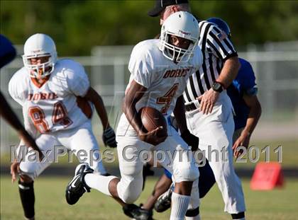 Thumbnail 3 in Channelview vs Dobie (Freshmen B) photogallery.