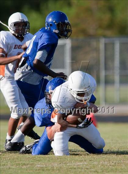 Thumbnail 2 in Channelview vs Dobie (Freshmen B) photogallery.