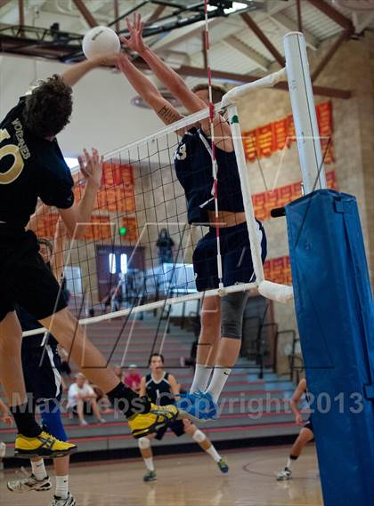 Thumbnail 2 in La Costa Canyon Vs Westview (CIF SDS D2 Final) photogallery.