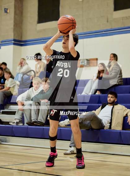 Thumbnail 3 in AGBU @ Laguna Blanca photogallery.