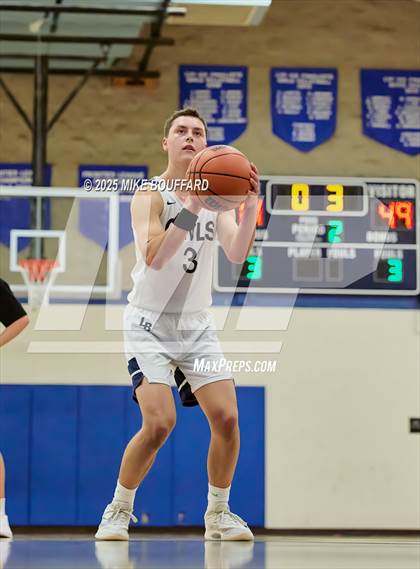 Thumbnail 2 in AGBU @ Laguna Blanca photogallery.