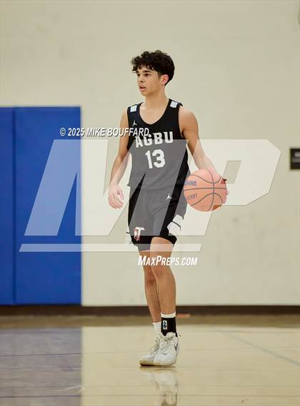 Thumbnail 1 in AGBU @ Laguna Blanca photogallery.