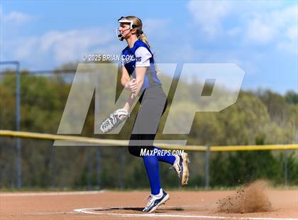 Thumbnail 1 in Mountainburg @ Cotter photogallery.