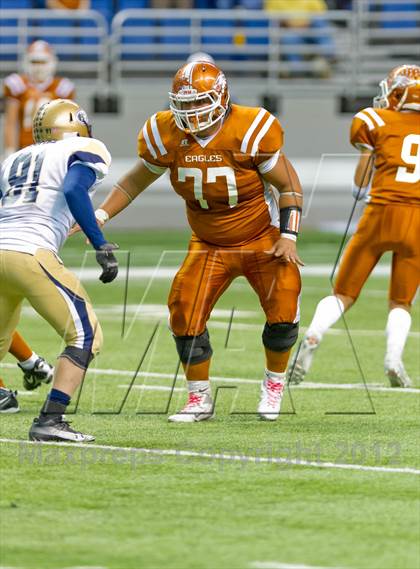 Thumbnail 3 in Eagle Pass vs. Edinburg North (UIL 5A Division 2 Bi-District Playoff) photogallery.