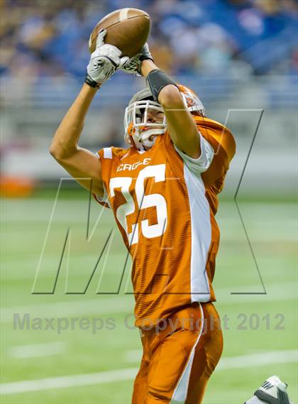Thumbnail 1 in Eagle Pass vs. Edinburg North (UIL 5A Division 2 Bi-District Playoff) photogallery.