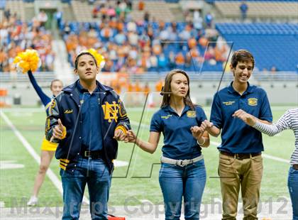 Thumbnail 3 in Eagle Pass vs. Edinburg North (UIL 5A Division 2 Bi-District Playoff) photogallery.
