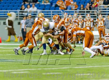 Thumbnail 2 in Eagle Pass vs. Edinburg North (UIL 5A Division 2 Bi-District Playoff) photogallery.