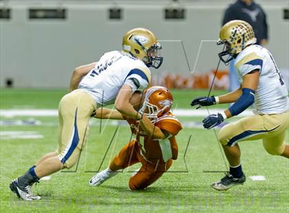 Thumbnail 1 in Eagle Pass vs. Edinburg North (UIL 5A Division 2 Bi-District Playoff) photogallery.