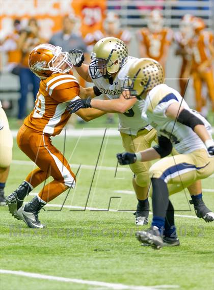 Thumbnail 1 in Eagle Pass vs. Edinburg North (UIL 5A Division 2 Bi-District Playoff) photogallery.