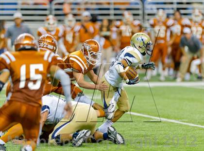 Thumbnail 2 in Eagle Pass vs. Edinburg North (UIL 5A Division 2 Bi-District Playoff) photogallery.