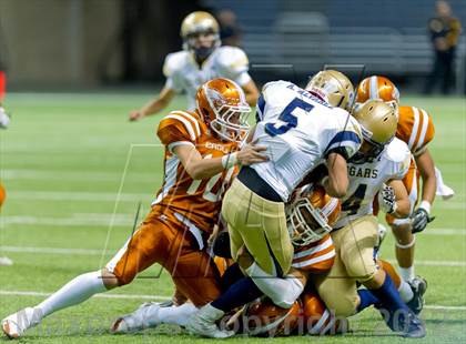 Thumbnail 1 in Eagle Pass vs. Edinburg North (UIL 5A Division 2 Bi-District Playoff) photogallery.