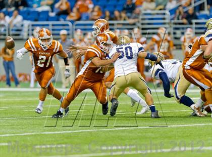 Thumbnail 2 in Eagle Pass vs. Edinburg North (UIL 5A Division 2 Bi-District Playoff) photogallery.