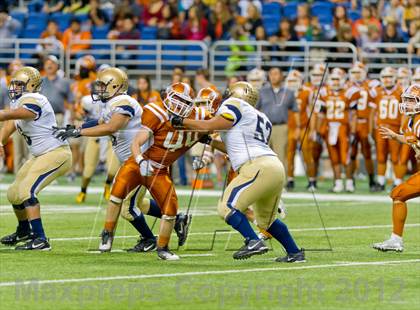 Thumbnail 3 in Eagle Pass vs. Edinburg North (UIL 5A Division 2 Bi-District Playoff) photogallery.