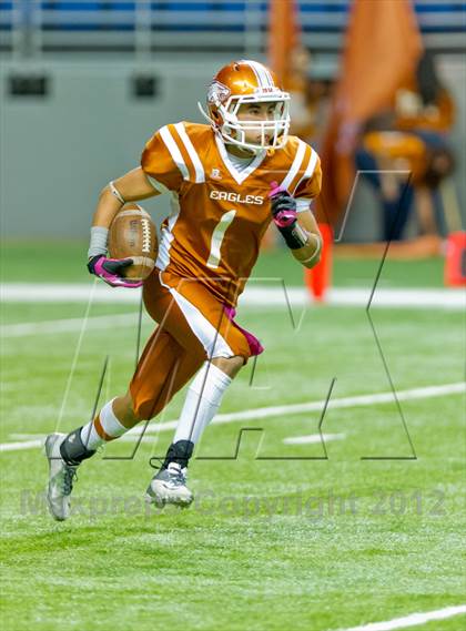 Thumbnail 1 in Eagle Pass vs. Edinburg North (UIL 5A Division 2 Bi-District Playoff) photogallery.